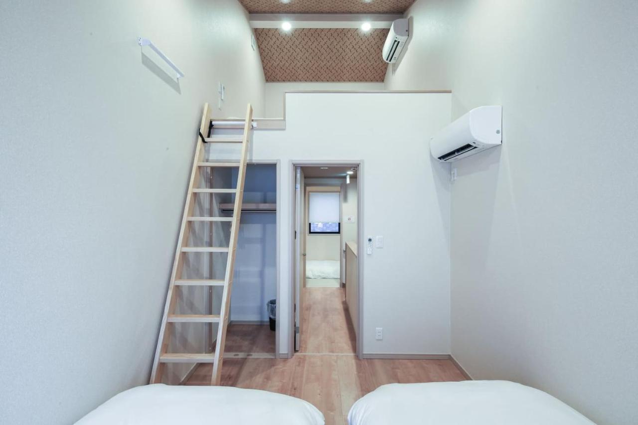 Yadoya Iriyaan Villa Токио Екстериор снимка
